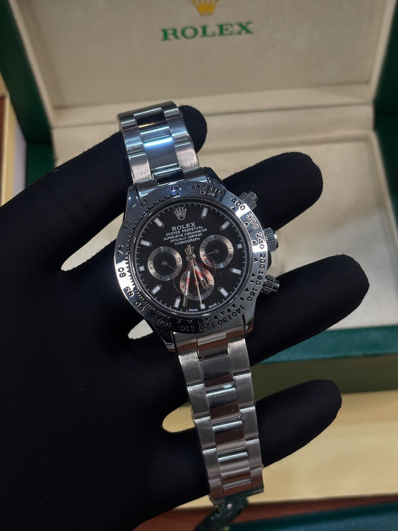 Rolex Daytona Oyster Perpetual Silver Black Dial - Image 3