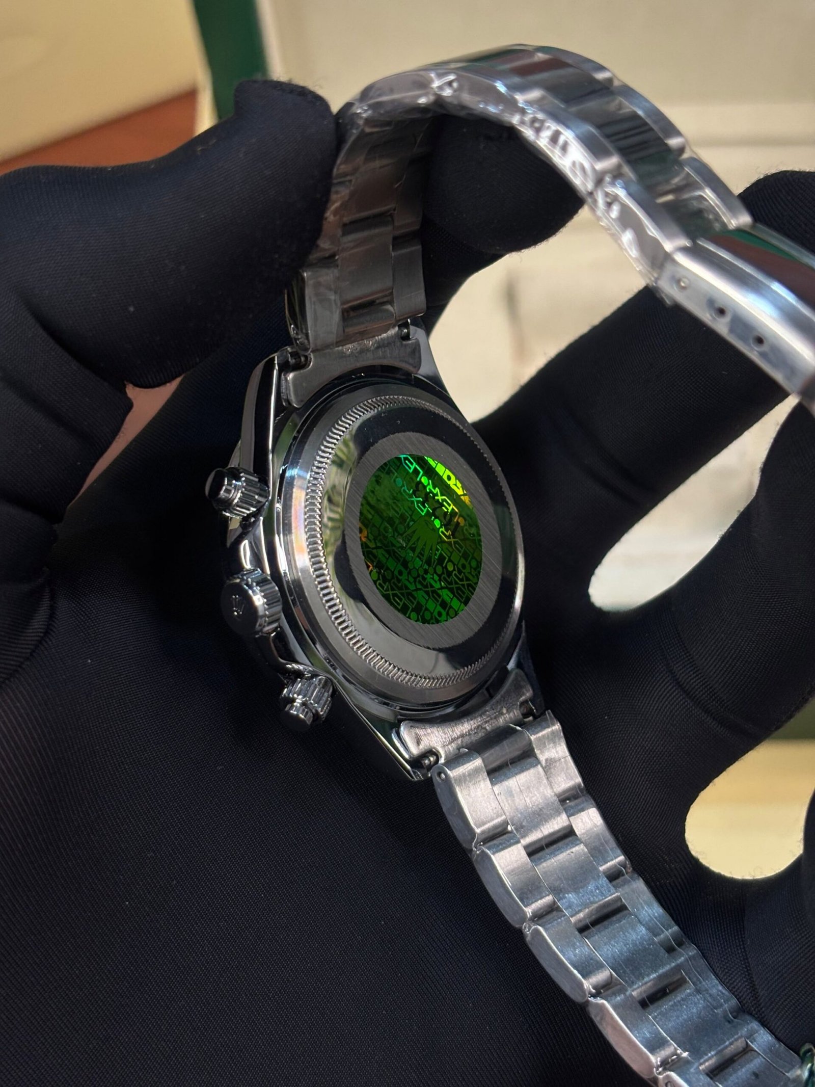Rolex Daytona Oyster Perpetual Silver Black Dial - Image 4