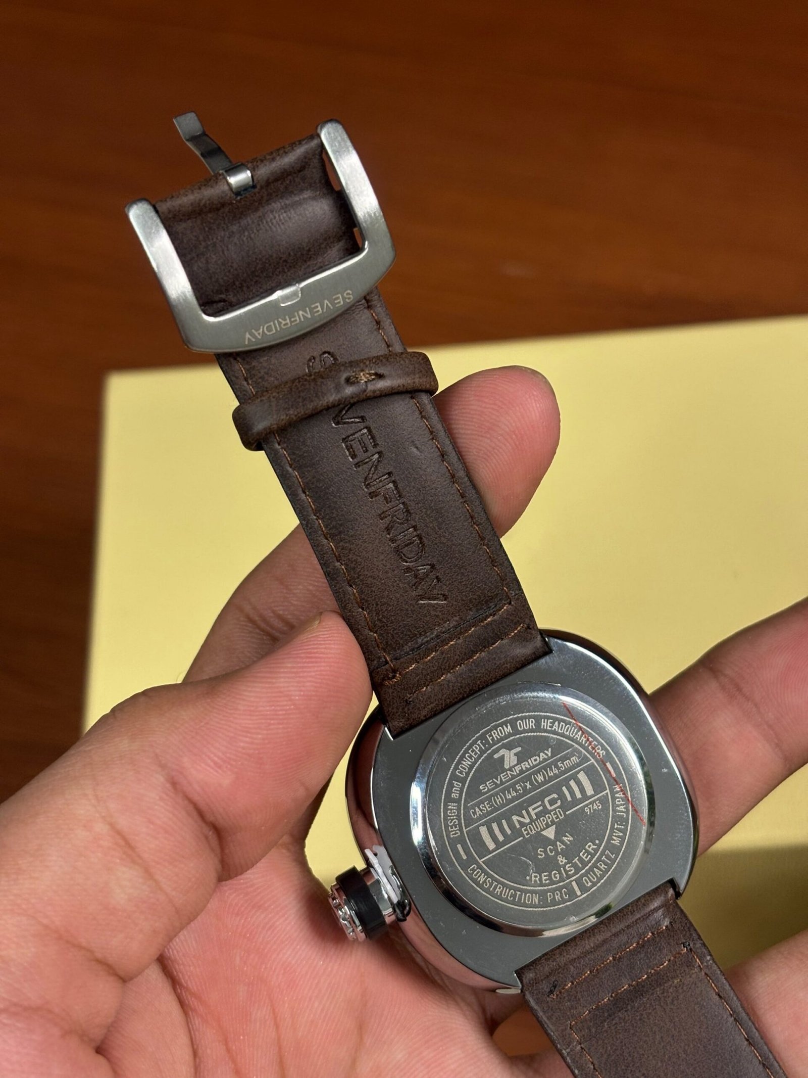SEVEN FRIDAY BROWN SILVER - Image 3