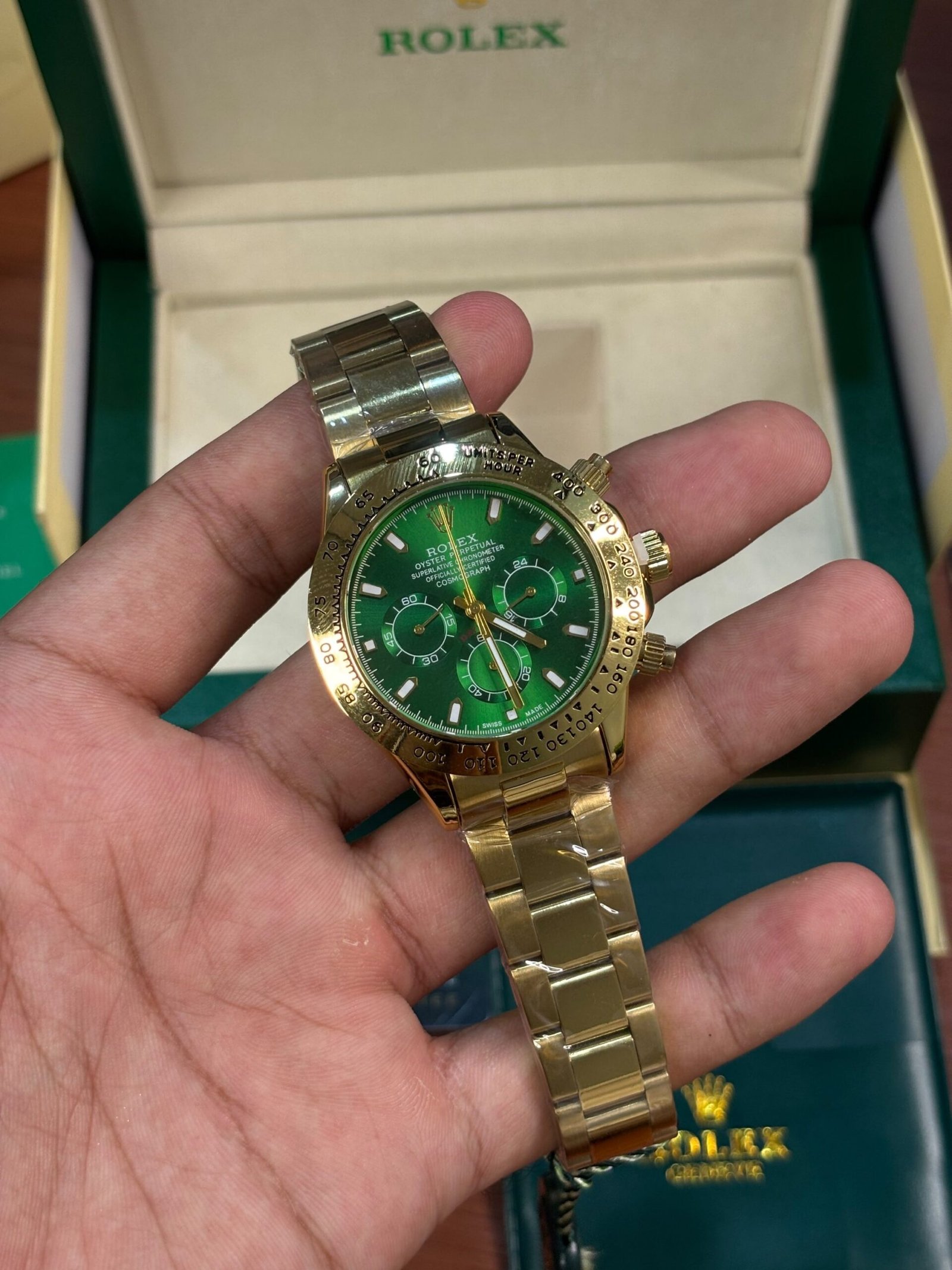 Rolex Daytona Oyster Perpetual Gold Full Green Dial
